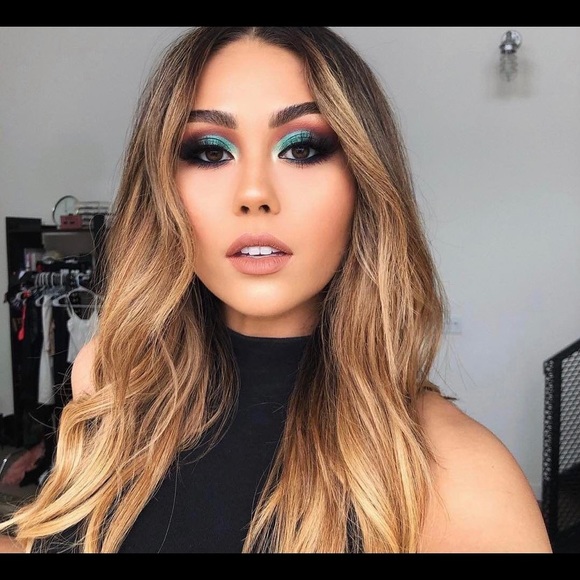 MAC COSMETICS EYESHADOW(new crop frost)NIB! - Picture 11 of 16